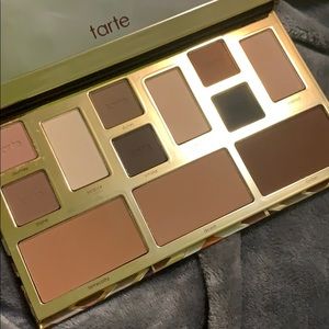 Tarte clay play face shaping palette